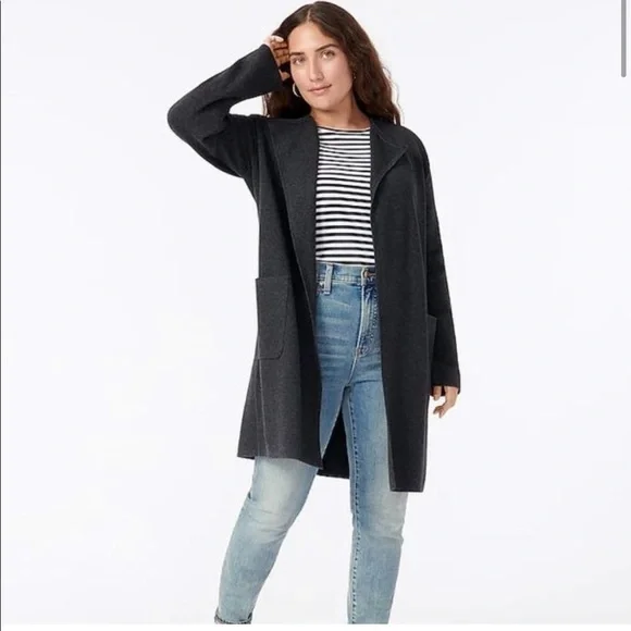 ❌SOLD❌ J. Crew Juliette collarless sweater-blazer in Black - Picture 3 of 8